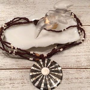 🌾[2/$28.00] 🌾 Shell Necklace